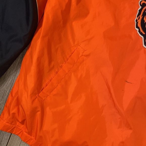 NFL Medium Men’s Chicago Bears Pullover Jacket - Picture 6 of 12